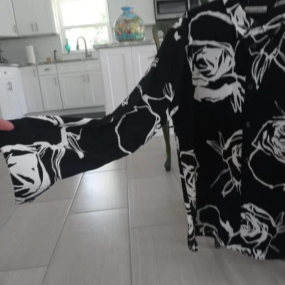 Mens button down shirt - Picture 2 of 5